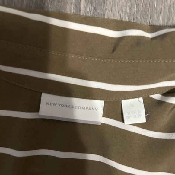 Olive green and white dress - Picture 3 of 5